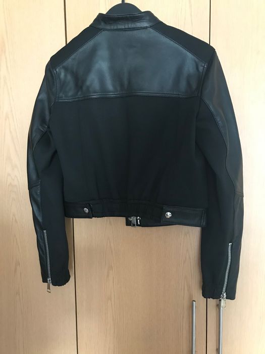 Casaco Pinko, novo, metade pele, metade tecido técnico