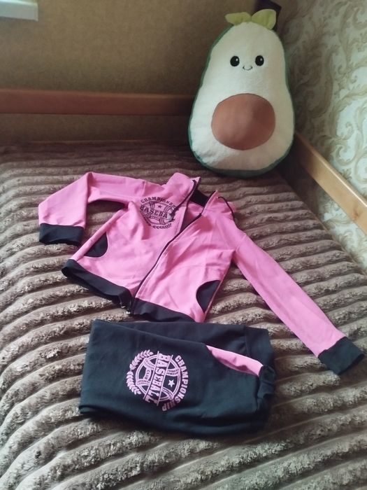 Спортивний костюм 122см