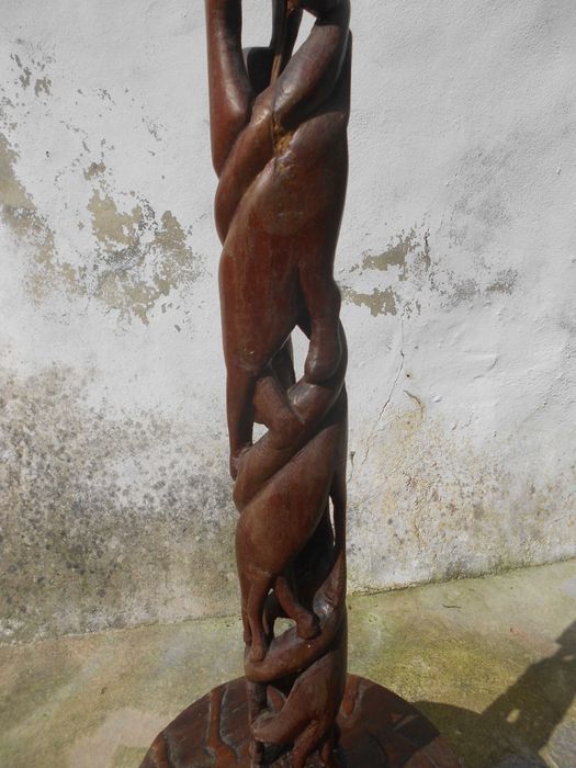 Candeeiro de pe antigo africano madeira talhada escultura