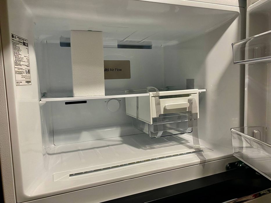 інверторний холодильник LG