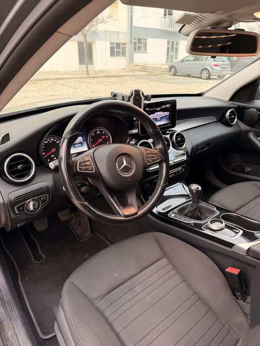2017 Mercedes-Benz C180