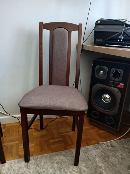 Stół rozkladany plus 2 krzesła