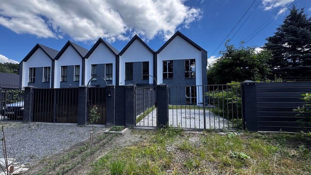 Кутовий таун 119 м2 по вигідній ціні. Податки 2%. Ворзель .