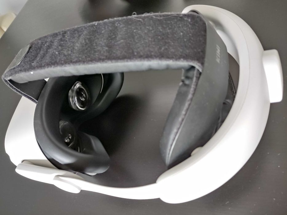 Meta Quest 2 [128GB] + KIWI K2 Comfort Strap | Excelente estado