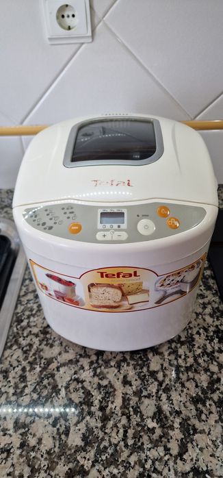 Máquina de Fazer Pão Tefal