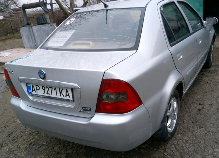 Автомобіль Geely