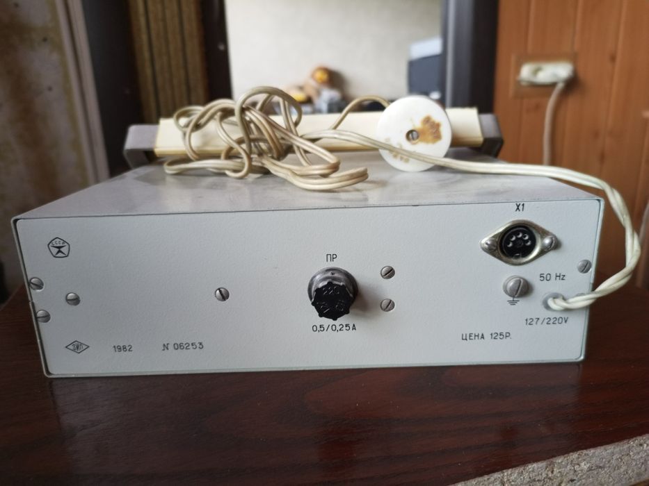 Осциллограф радиолюбителя Н313 в отличном состоянии комнат. хранения