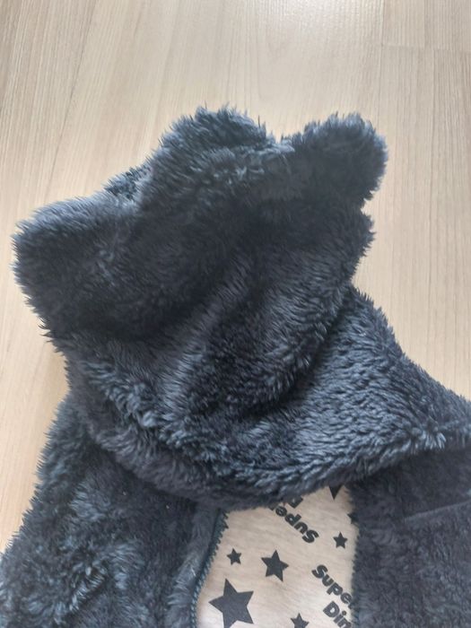 Ciepła miła kamizelka z kapturem bezrękawnik 86 cm
