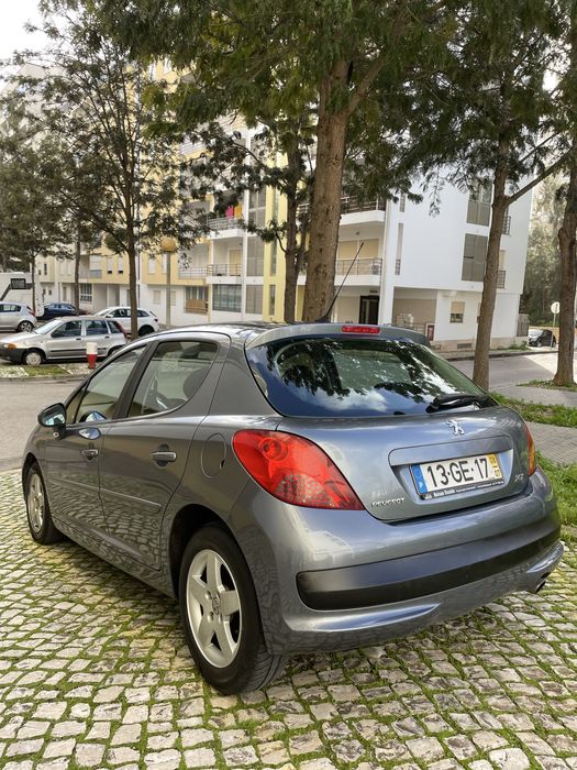Peugeot 207 1.4 - 2008