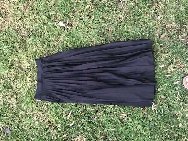 saia de dança preta