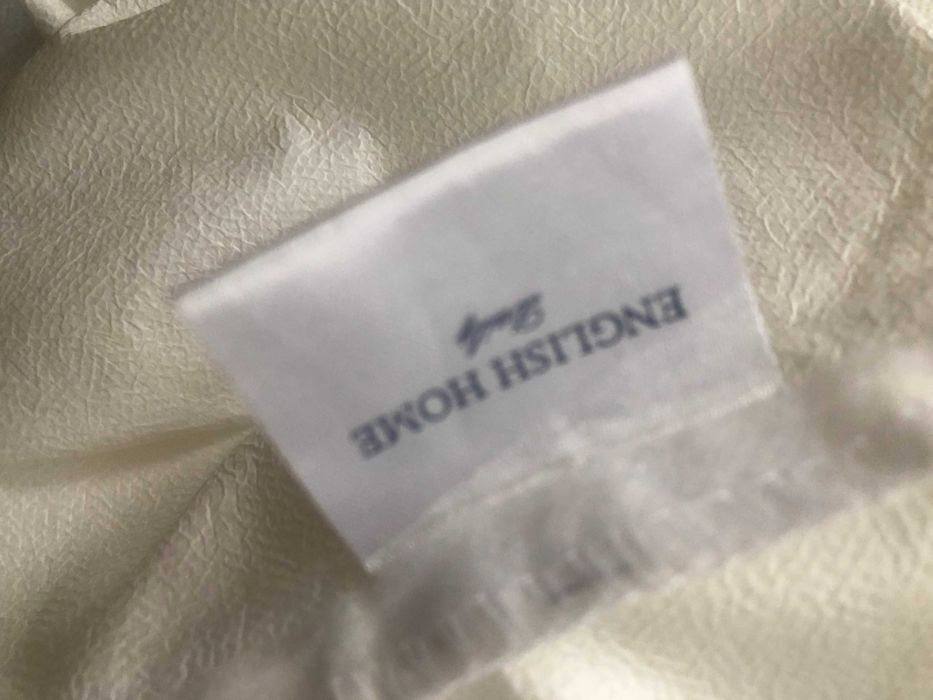 Наволочка водонепроникна білі English Home на блискавці 50x70 см