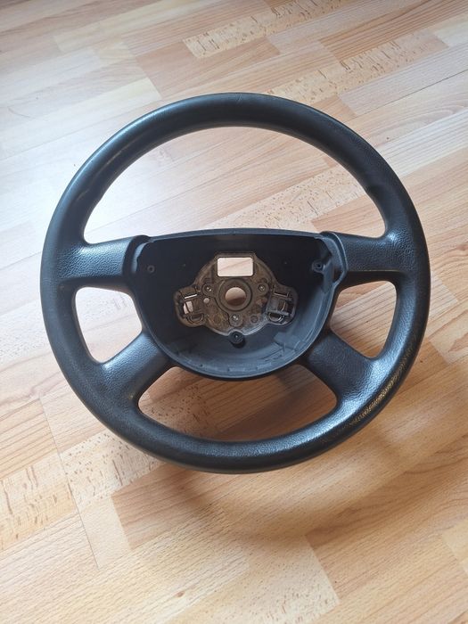 Кермо VW Passat B6