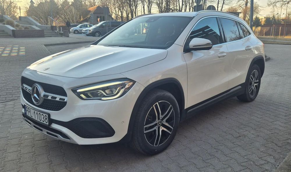 Mercedes-Benz GLA Hybryda Plug-In / Niski Przebieg / JAK NOWY