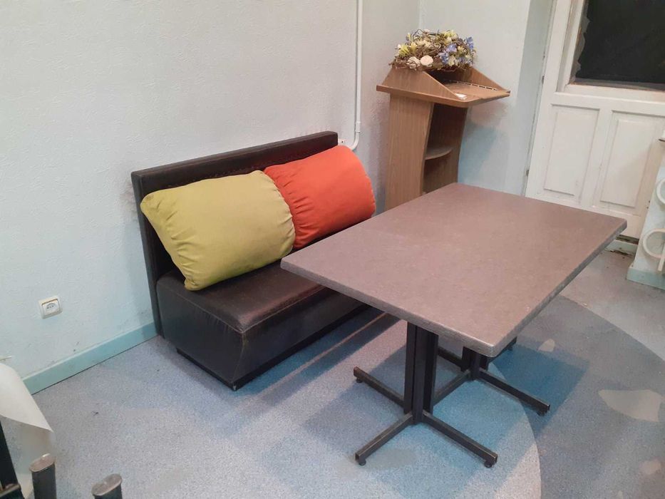 Продам мебель для кафе б/у