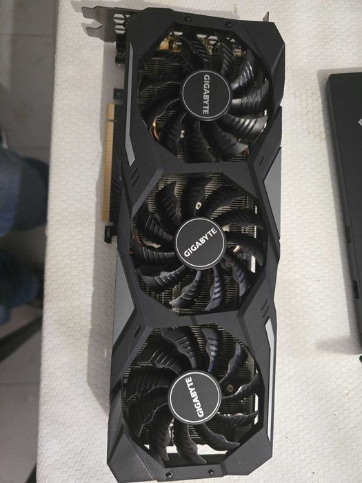 GeForce RTX 2070 SUPER GAMING OC 3X 8G