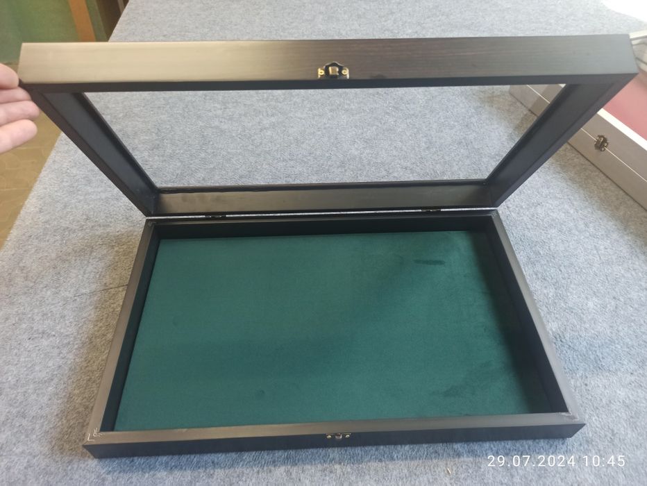 Вітрина під ваші експонати 500:300:65