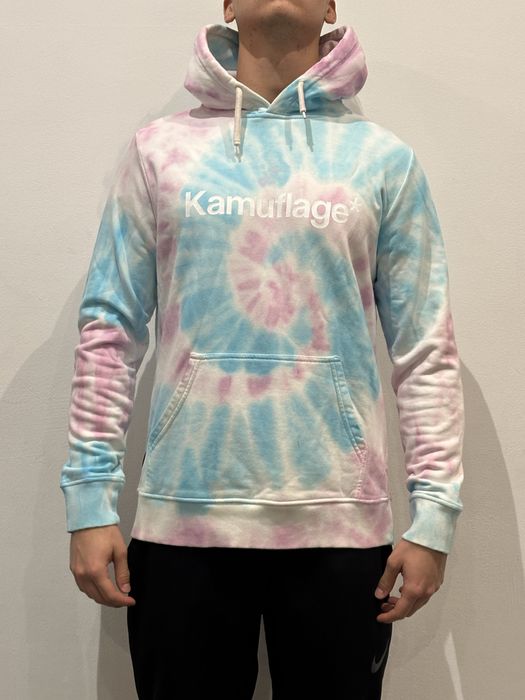 Kamuflage bluza z kapturem z nadrukiem niebieska