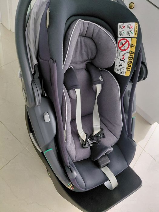 Komplet wkladka, baza obrotowa I fotelik Czarny maxi cosi coral 360