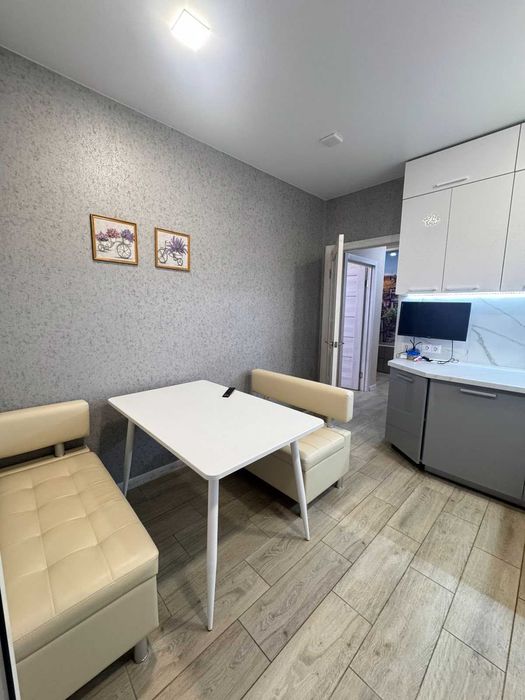 Продам 2 комн квартиру 56,5м2 Евроремон Новострой ЖК Мира 2 мет ХТЗ OA