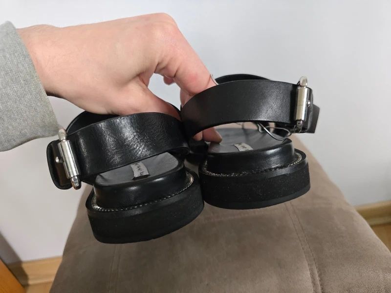 Sandały Skechers rozm. 37 skórzane