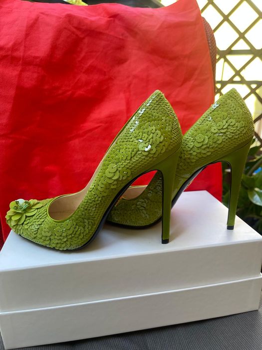 Туфлі на каблуку Prada