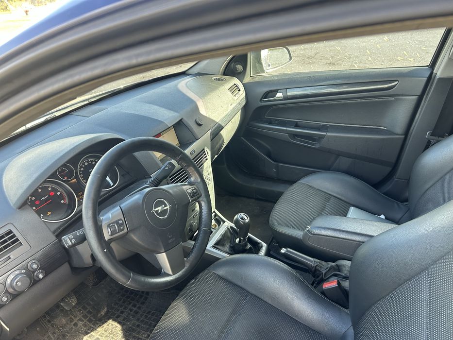 Opel Astra H 1.7 cdti