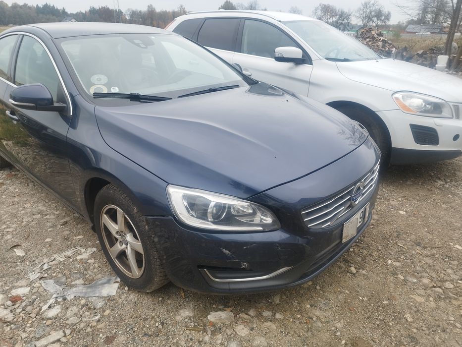 Całe na Części V60 S60 Volvo