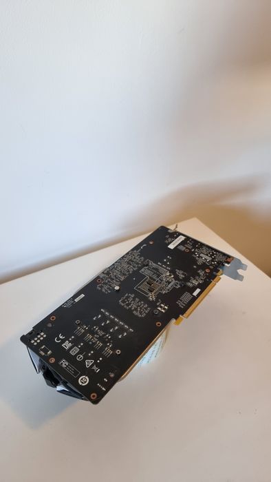 Placa gráfica MSI GeForce GTX 1060 Armor 3GB