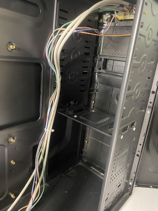 Obudowa pc Akyga z wentylatorem Corsair