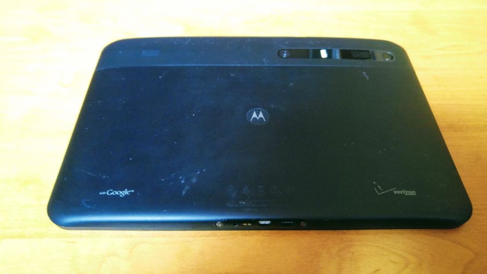 Планшет MOTOROLA XOOM MZ600 CDMA 3G 10,1' 32Gb/1Gb/WiFi//IPS/GPS