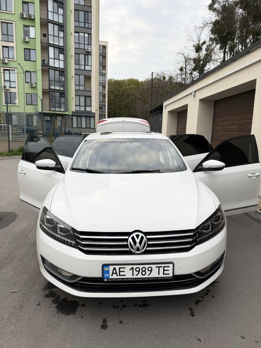 Volkswagen passat b7 NMS 2.0tdi SLE
