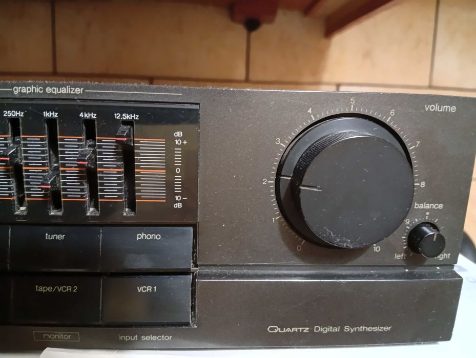 Amplituner TECHNICS SA-160 z korektorem graficznym, HiFi, 2 x 40 Wat
