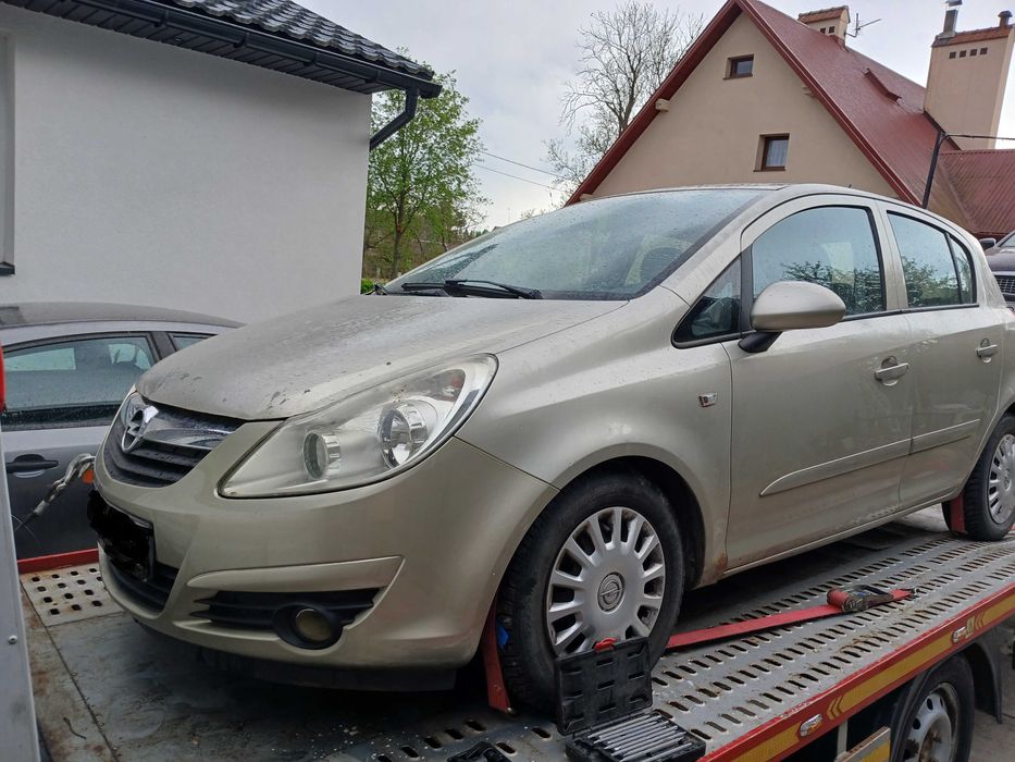 Opel corsa D 1.4 benzyna 2006r wszystkie częśći