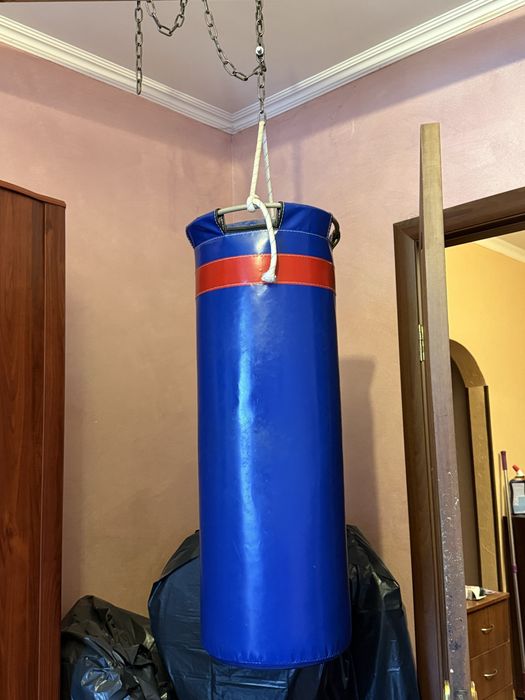 Груша для боксу