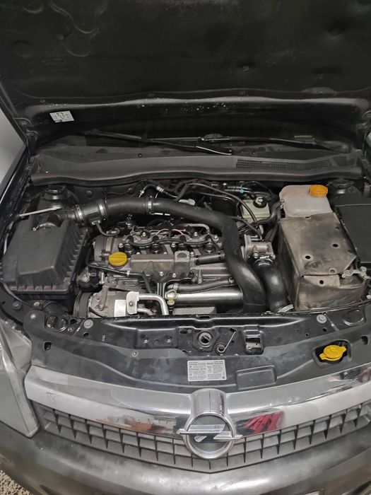 opel astra gtc 1.7cdti de 5lugares