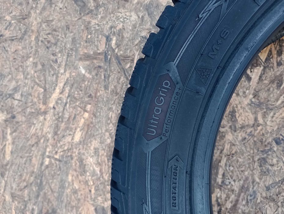 Opony Zimowe 2x 225/50 R18 99V Goodyear Ultragrip Performance +