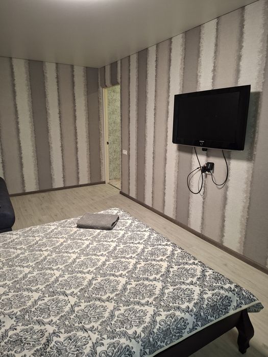 2 кімнати Тисячка, Сонячна галерея погодинно та подобово 2 поверх