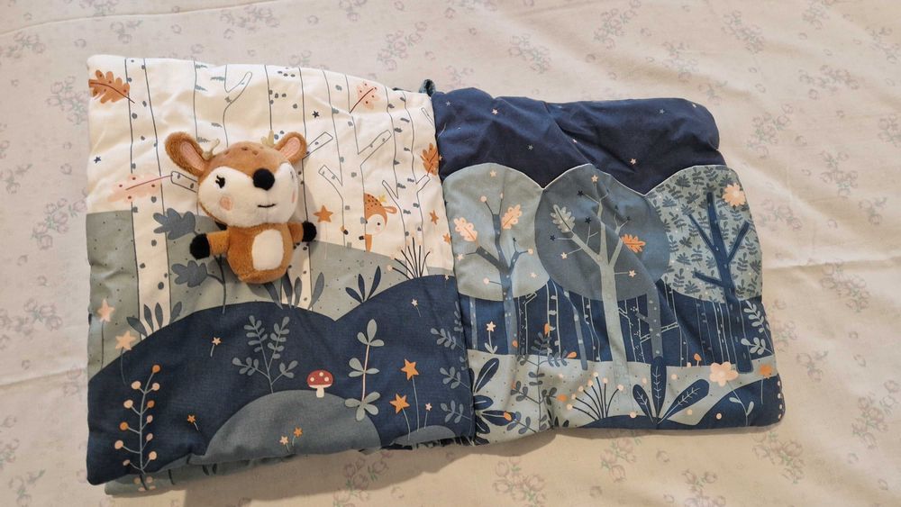 Livro de atividades para bebés