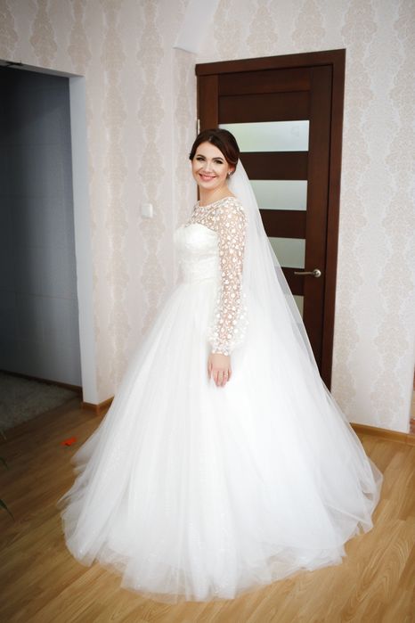 Свадебное платье