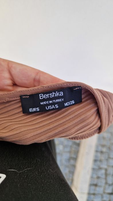 Bodie castanho Bershka