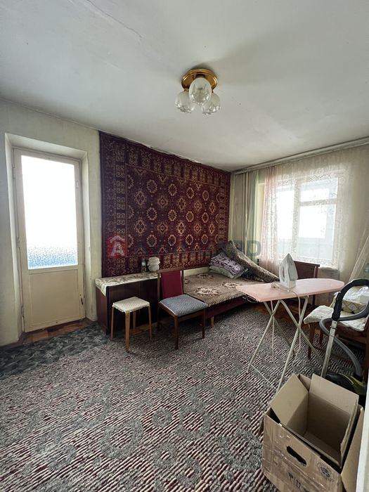 Продається 2 кім квартира.