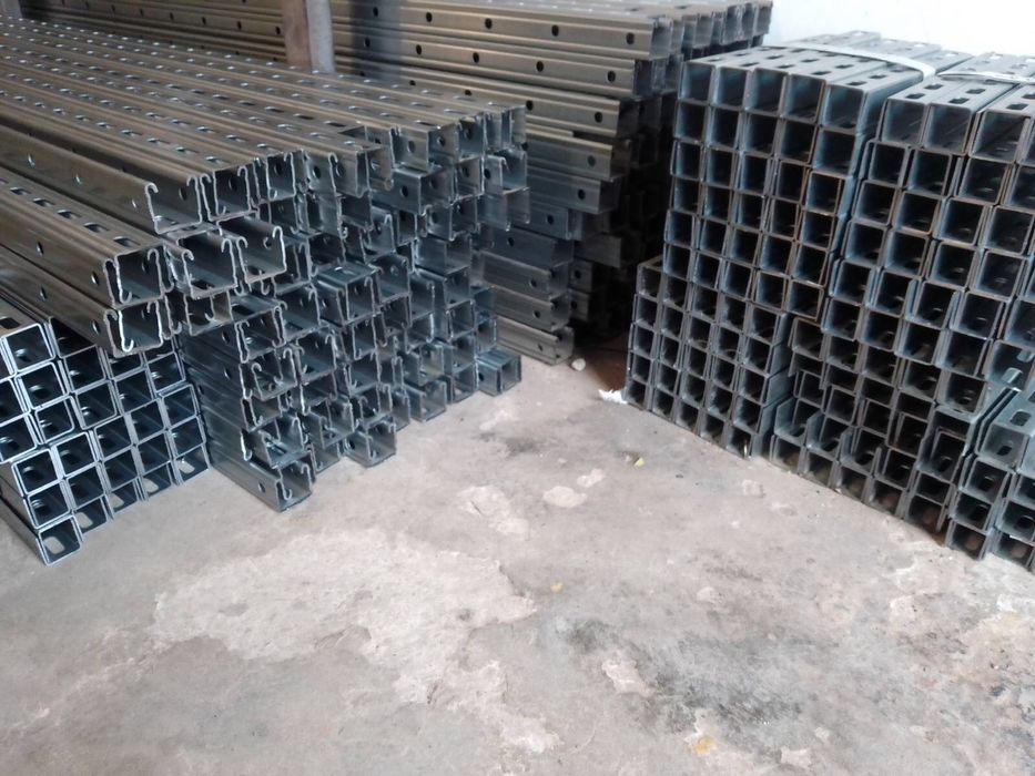 Крепления для солнечных панелей, Кріплення для сонячних панелей