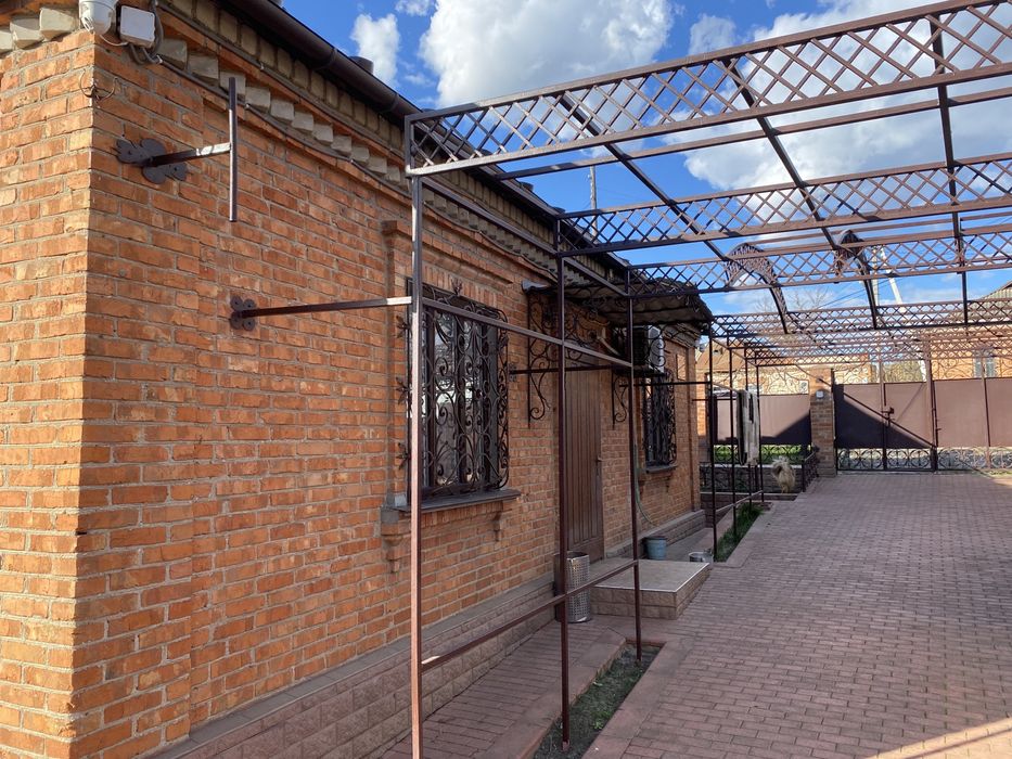 Продам будинок в затишному та спокійному районі