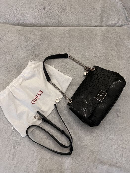 Жіноча чорна невелика сумка від Guess оригінал