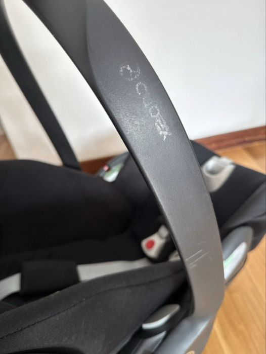 Ovo ou cadeirinha Cybex Cloud T i-Size plus em sepia black