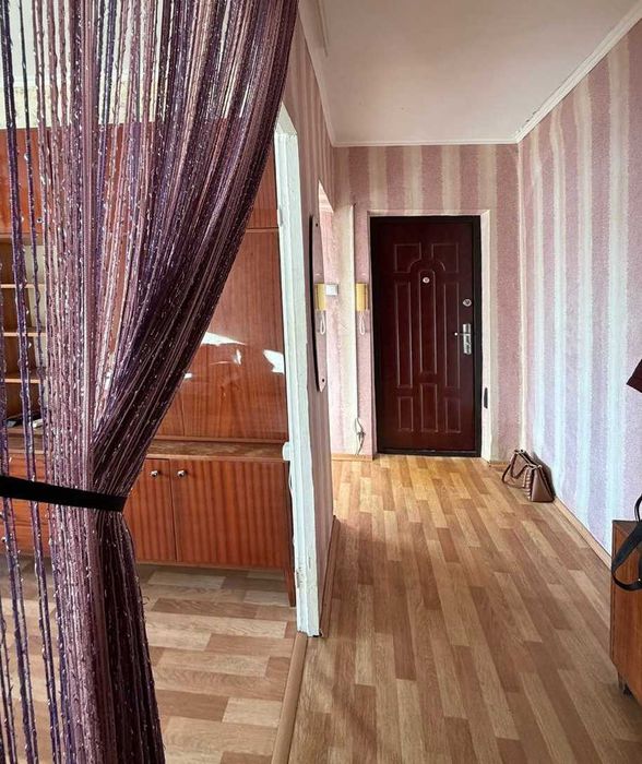 Здається 3-кімнатна квартира по пр. Героїв