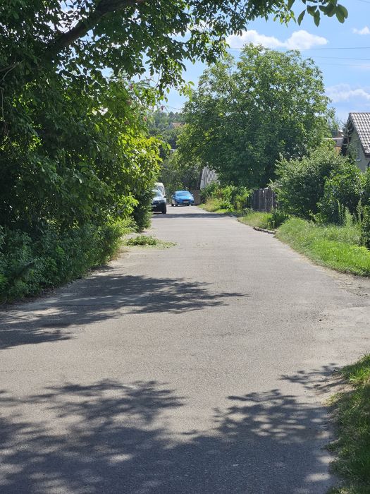 Продаж будинку у Львові. 10сот землі.