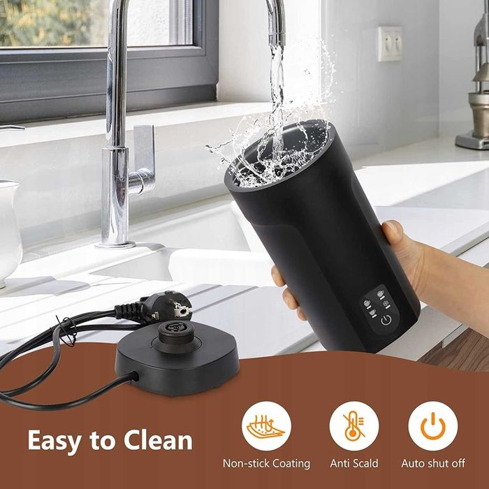 Elektryczny spieniacz do mleka MMF-822