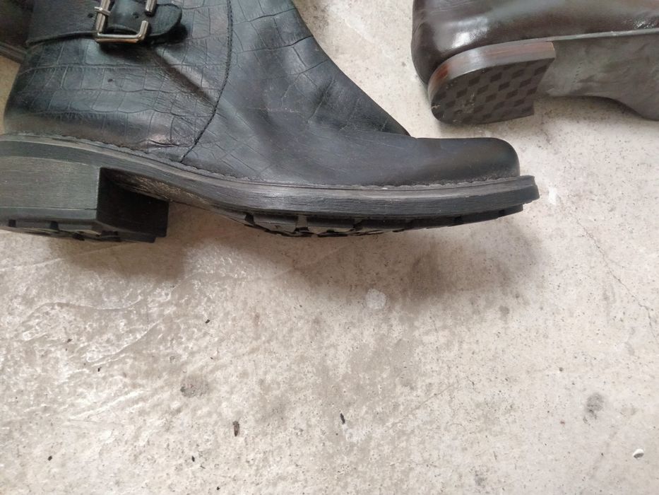 Botas cano alto,Botins castanhos e sapatos azuis Charles