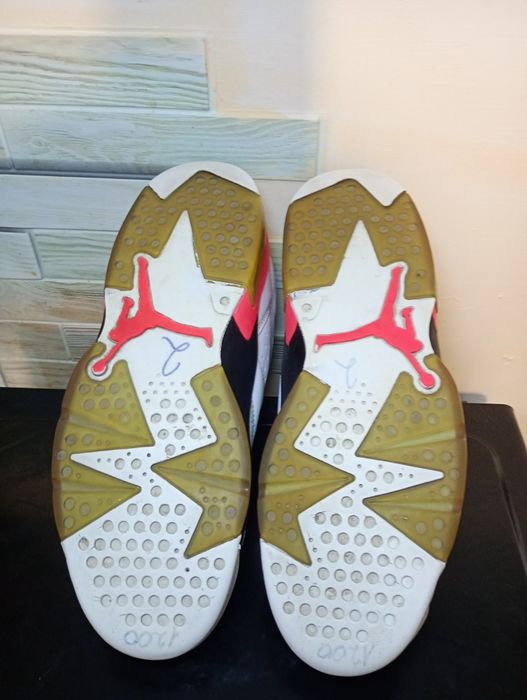 Кросівки Air Jordan 6 Retro Low, 43 розмір.